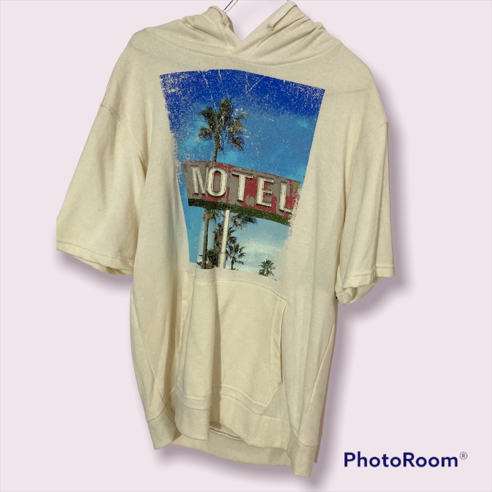 Short sleeve hoodie light sweatshirt